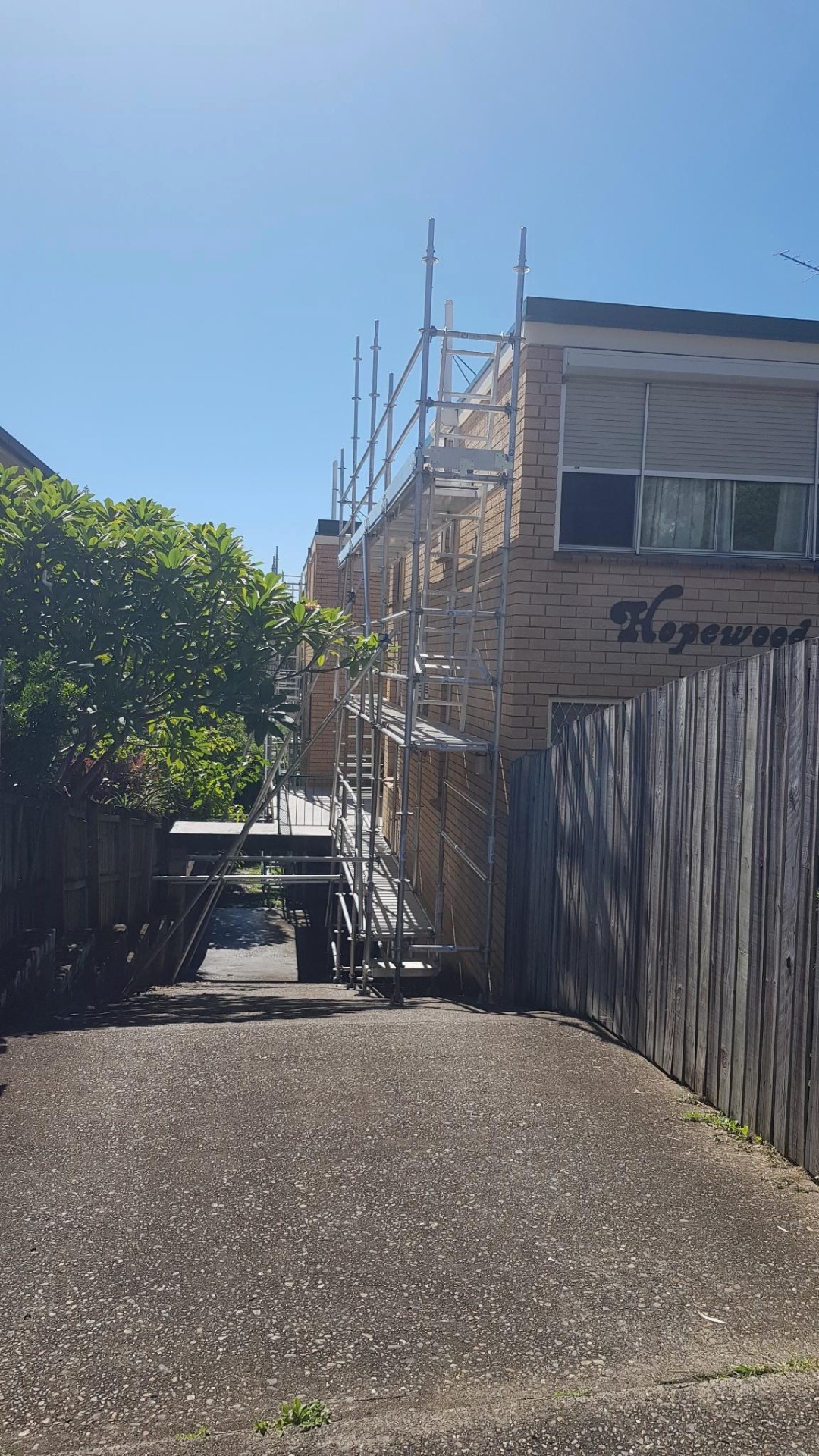 Parkview Complex — Indooroopilly